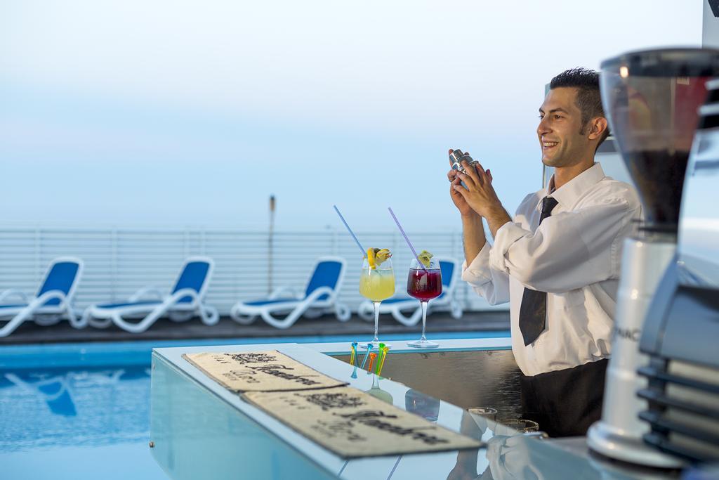 Medi Garden Hotel&Residence Alba Adriatica Ngoại thất bức ảnh